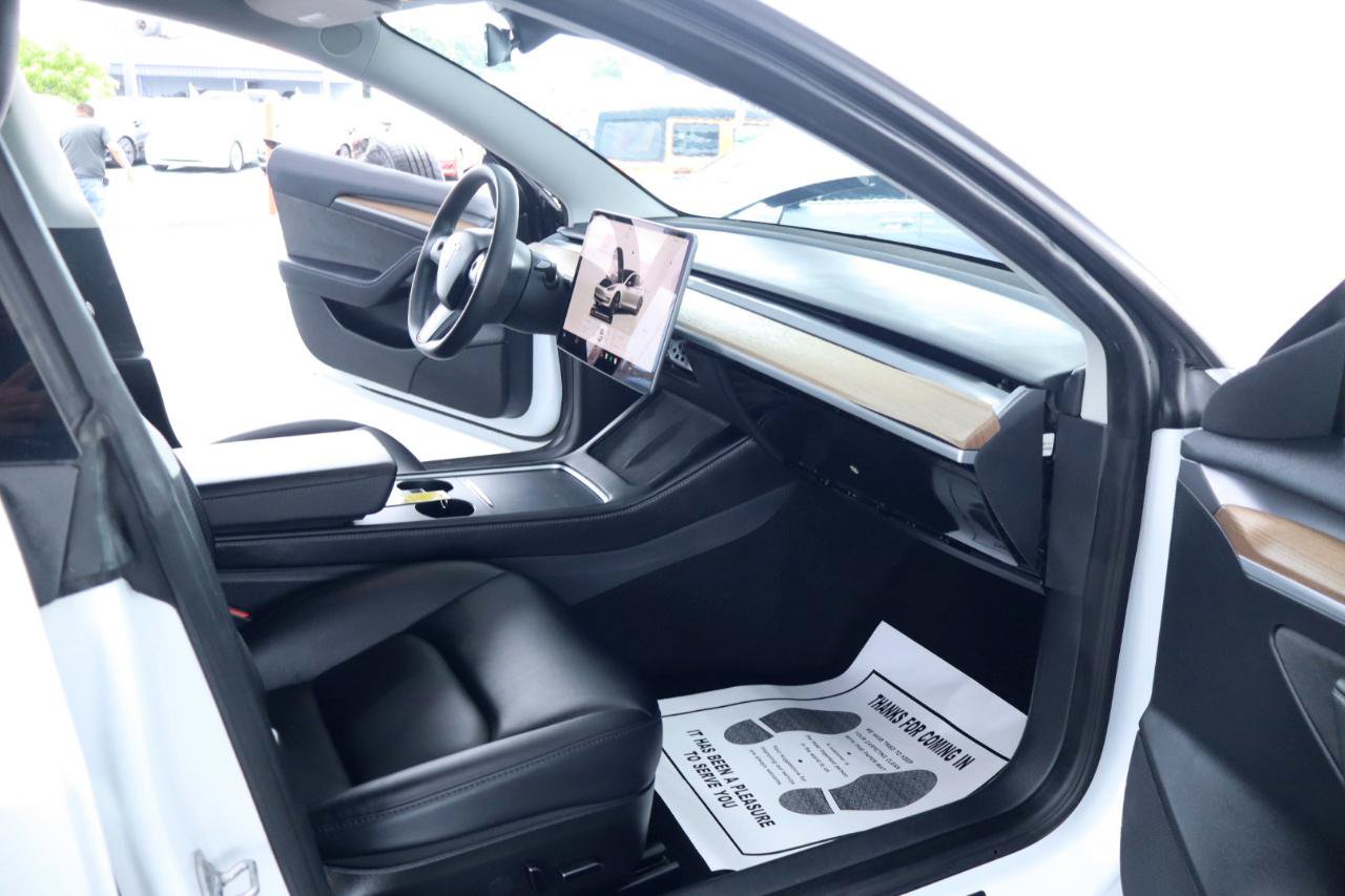 Used 2023 Tesla Model 3 Standard Range RWD image 34