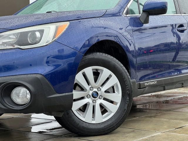 Used 2015 Subaru Outback 2.5i Premium image 2