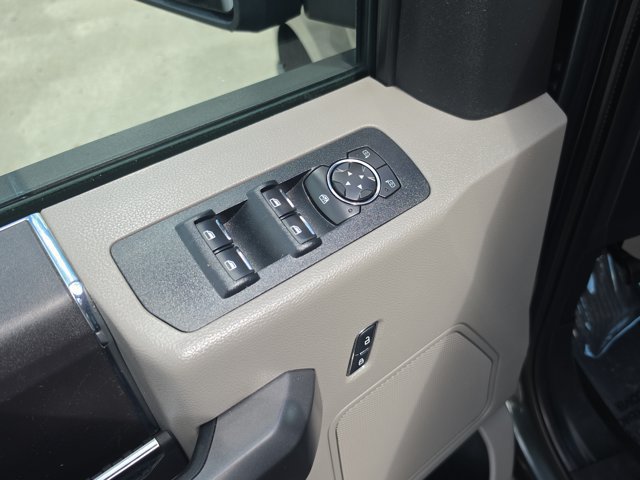 Used 2015 Ford F150 XLT RWD image 18