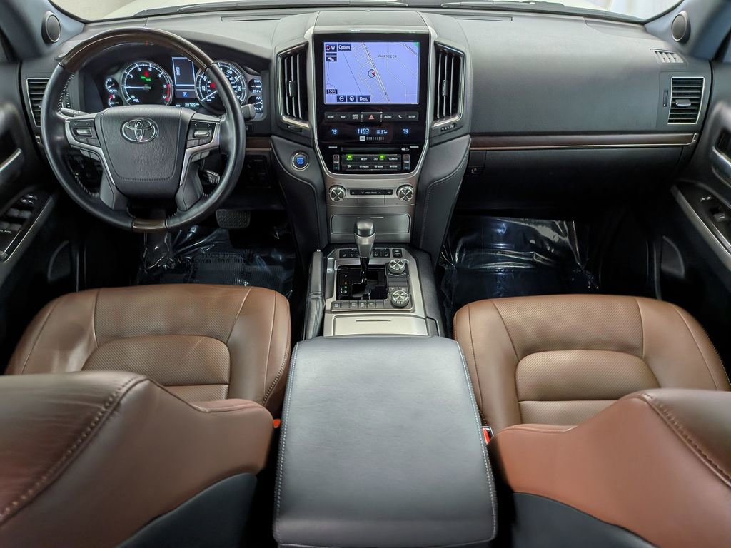 Used 2021 Toyota Land Cruiser image 30