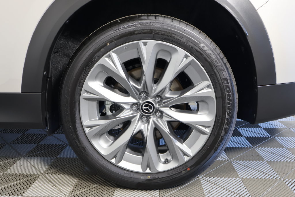 New 2026 MAZDA CX-90 3.3 Turbo w/ Preferred Package AWD/4WD image 4