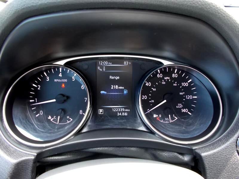 Used 2016 Nissan Rogue SL w/ SL Premium Package image 35