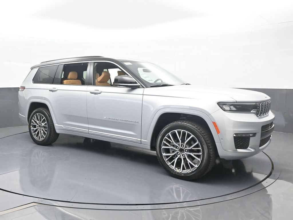 New 2025 Jeep Grand Cherokee L Summit AWD/4WD image 8