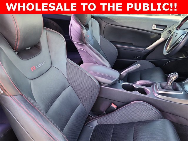 Used 2016 Hyundai Genesis Coupe 3.8 image 19