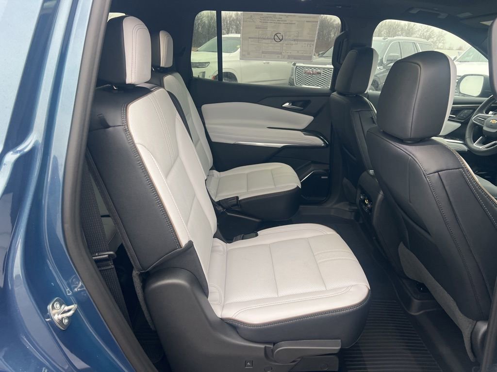 New 2026 Chevrolet Traverse High Country w/ LPO, Floor Liner Package image 34