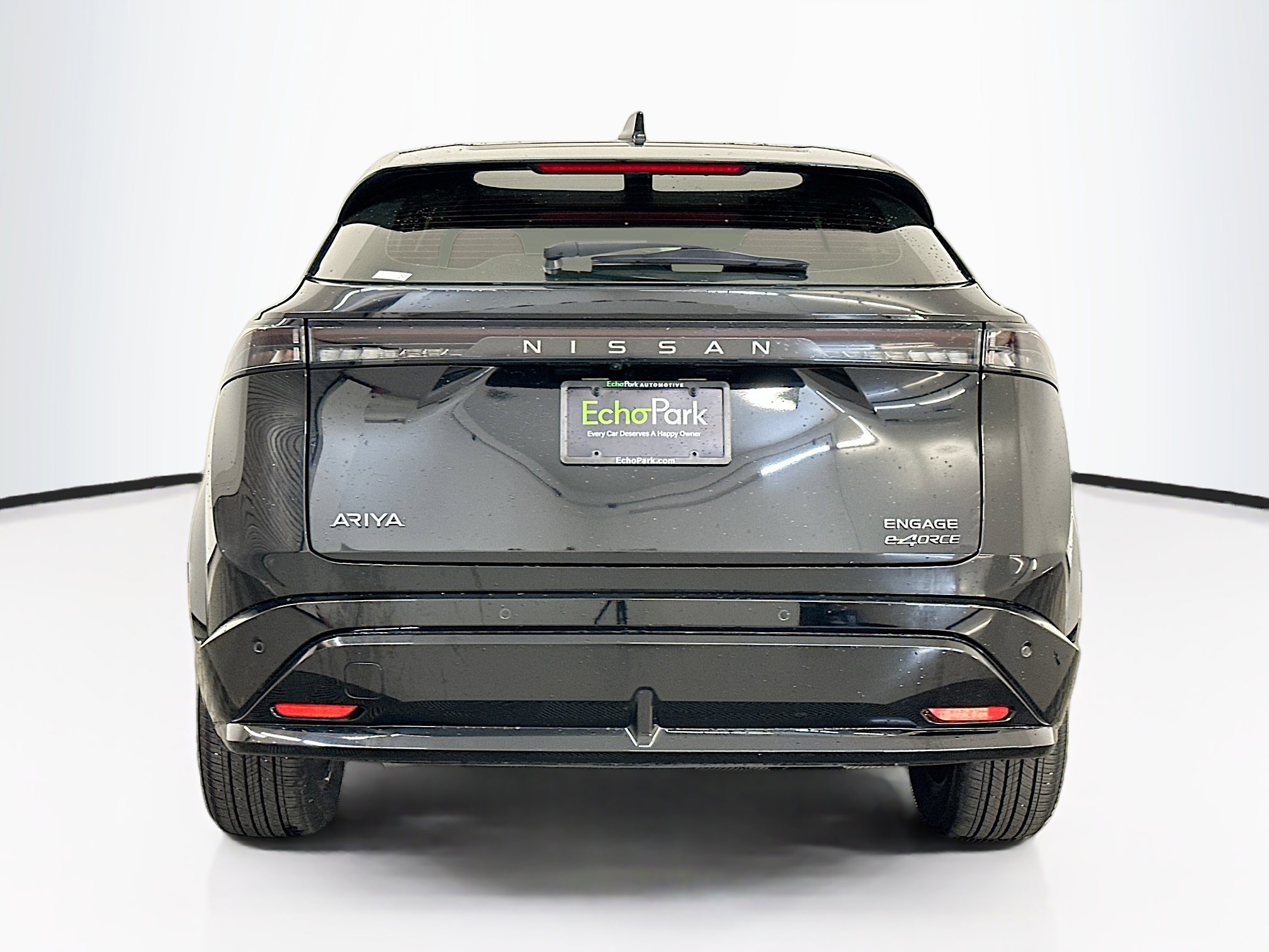 Used 2024 Nissan Ariya AWD image 7