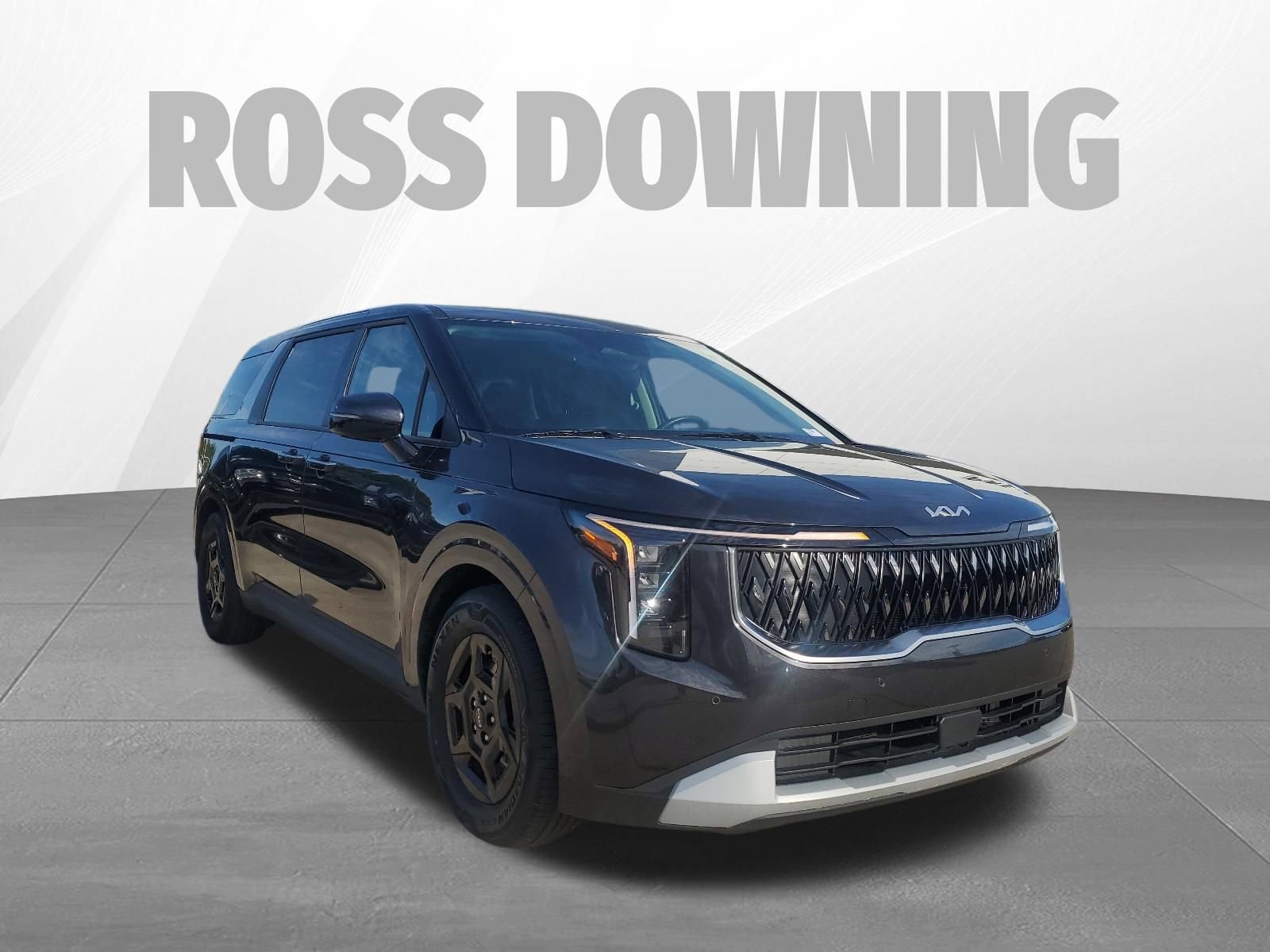 Used 2025 Kia Carnival FWD image 3