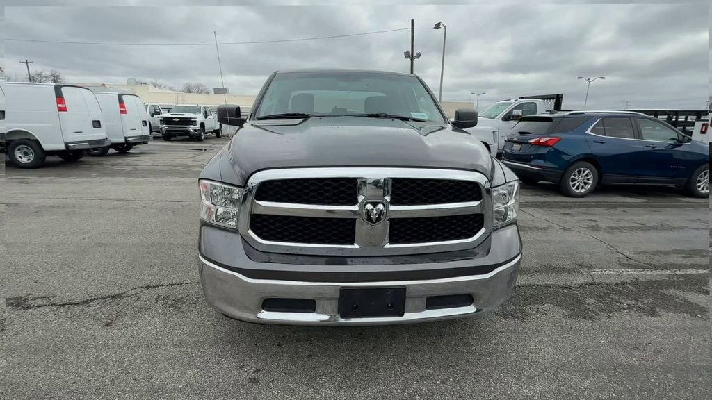 Used 2022 RAM 1500 Classic SLT RWD image 3