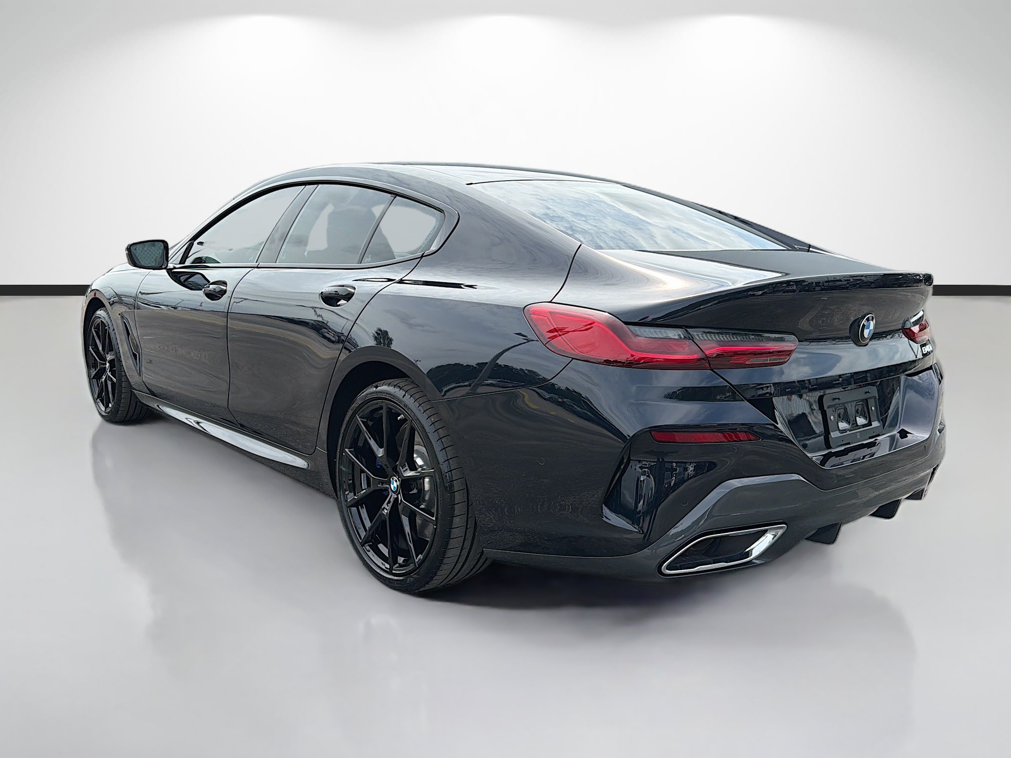 Used 2026 BMW 840i w/ Driving Assistance Package RWD image 5