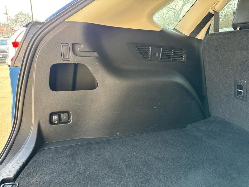 Used 2024 Ford Edge SEL image 20