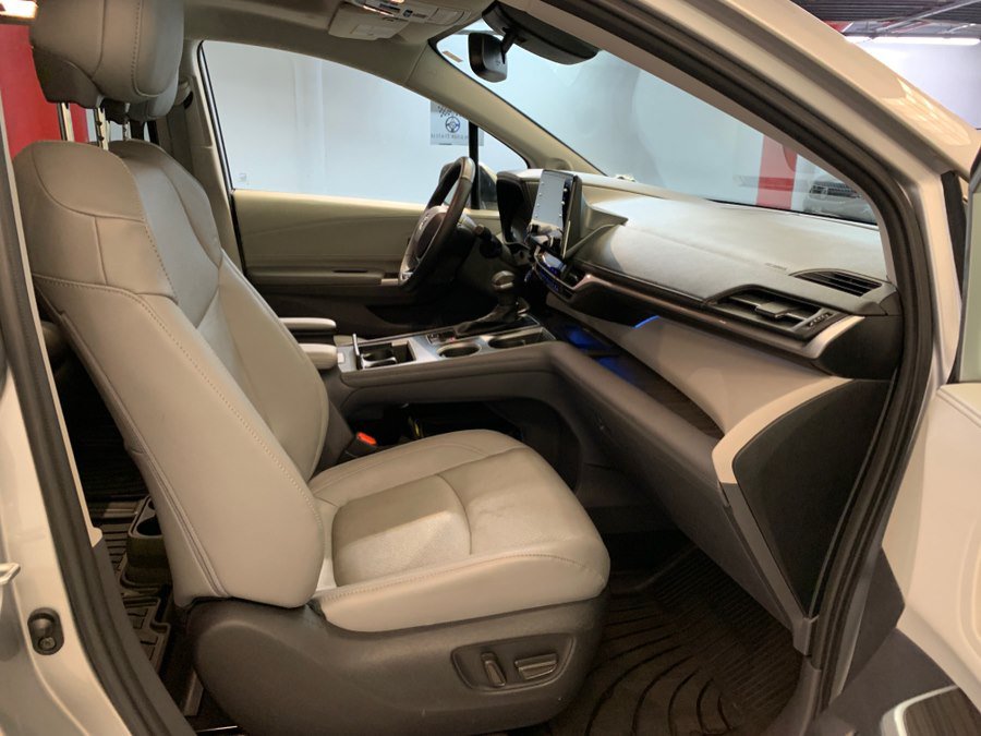 Used 2023 Toyota Sienna Limited w/ Protection Package (TMS) AWD/4WD image 71