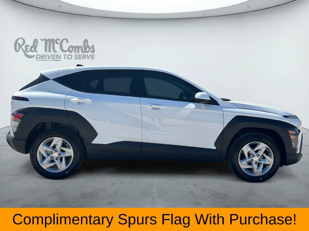 New 2027 Hyundai Kona SE FWD image 4