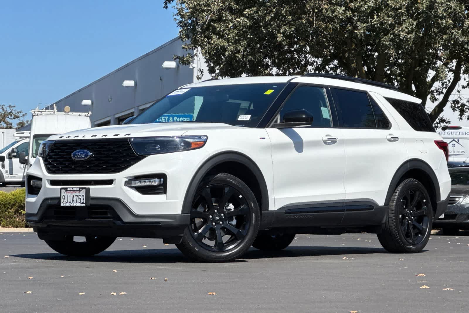 Certified 2023 Ford Explorer ST-Line w/ Class IV Trailer Tow Package AWD/4WD image 1