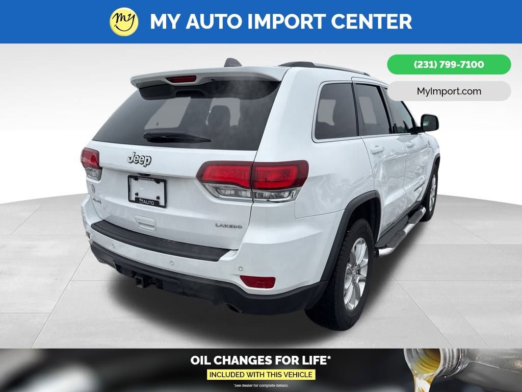 Used 2021 Jeep Grand Cherokee Laredo image 7