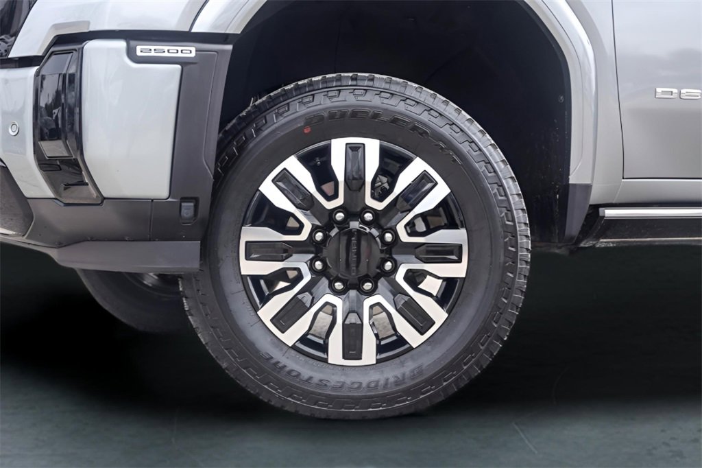 Certified 2025 GMC Sierra 2500 Denali Ultimate image 4