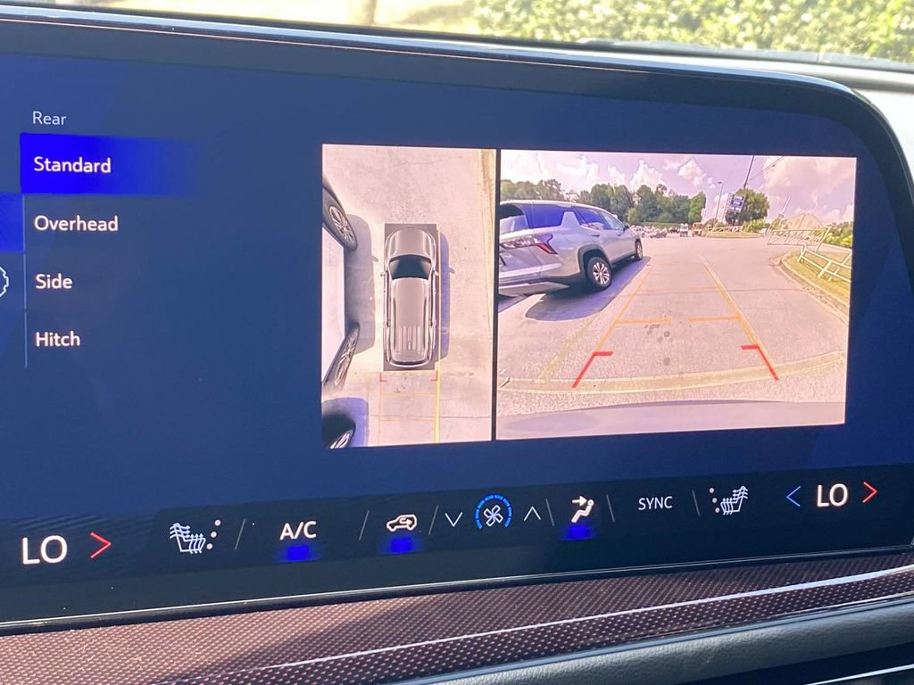 New 2026 Chevrolet Traverse Z71 w/ Driver Confidence Package image 19