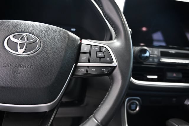 Used 2024 Toyota Grand Highlander AWD image 24
