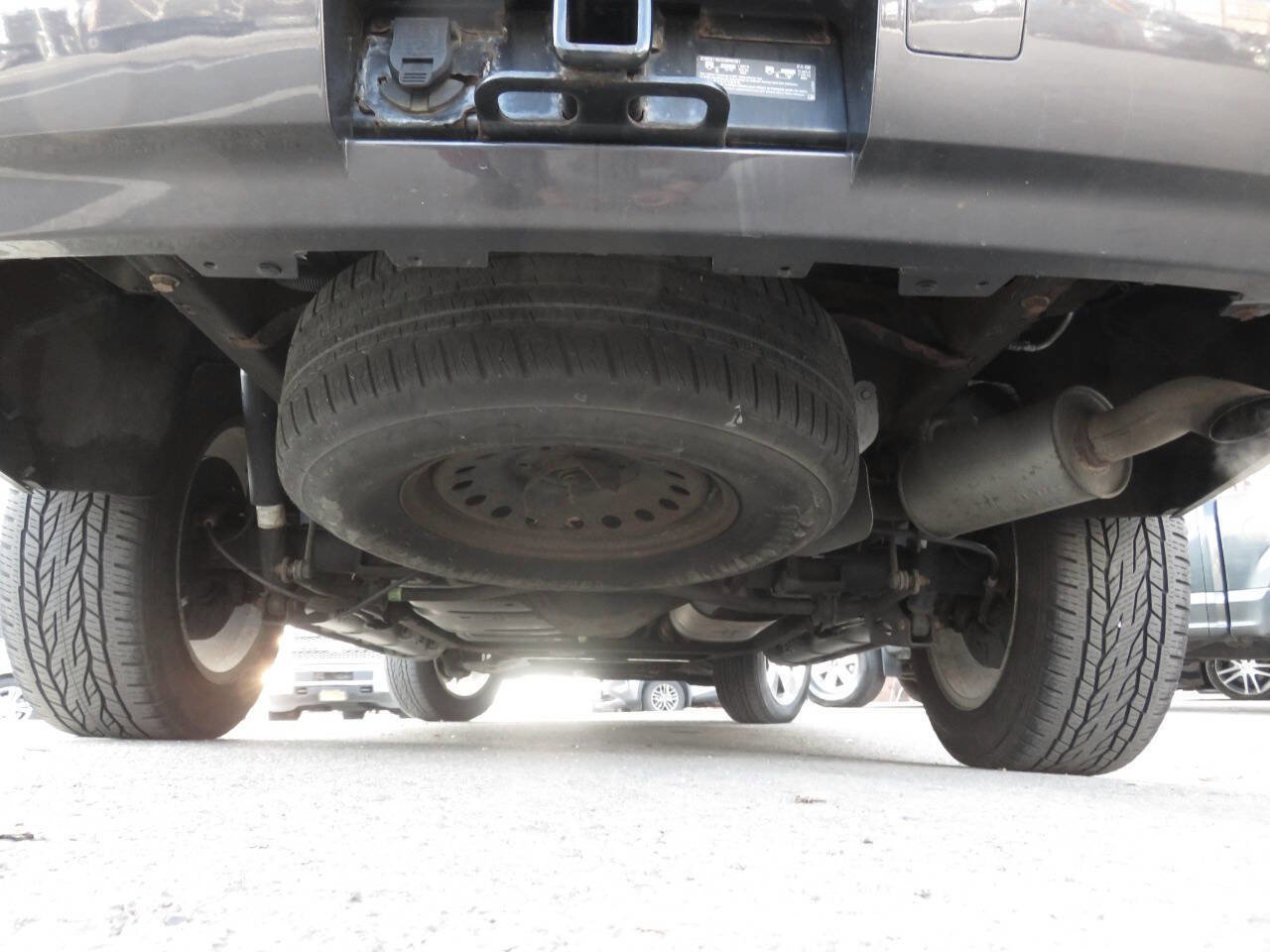 Used 2015 Chevrolet Suburban LT AWD/4WD image 39