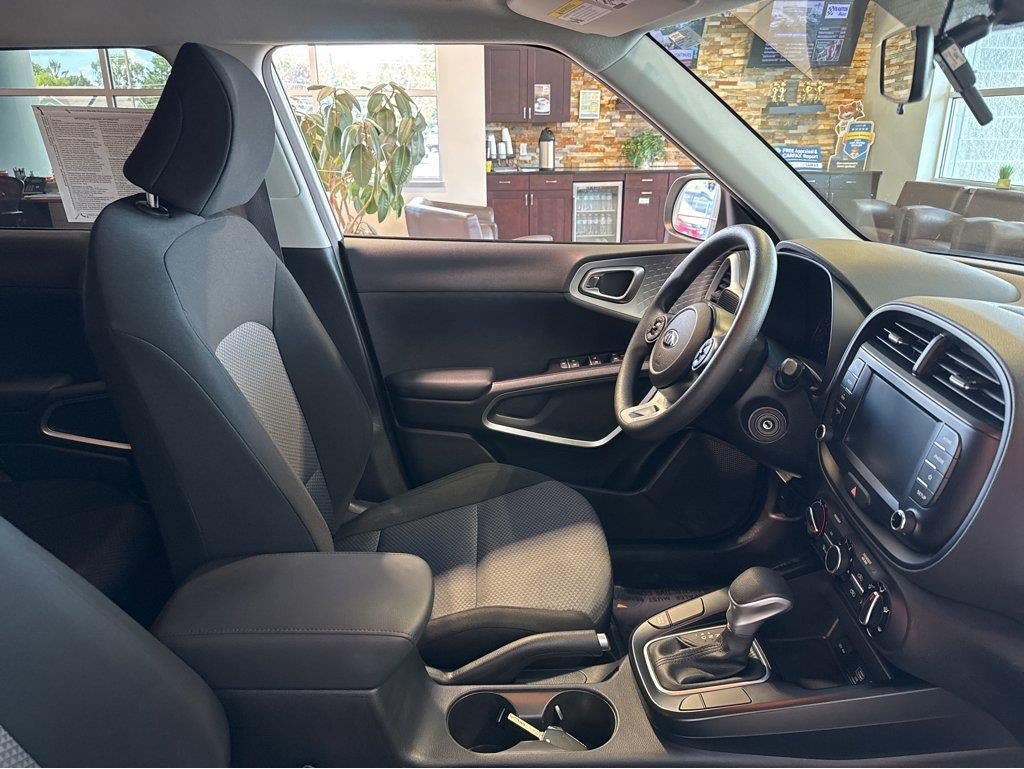 Used 2021 Kia Soul LX FWD image 37