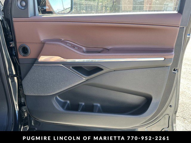 New 2026 Lincoln Navigator L Reserve image 14