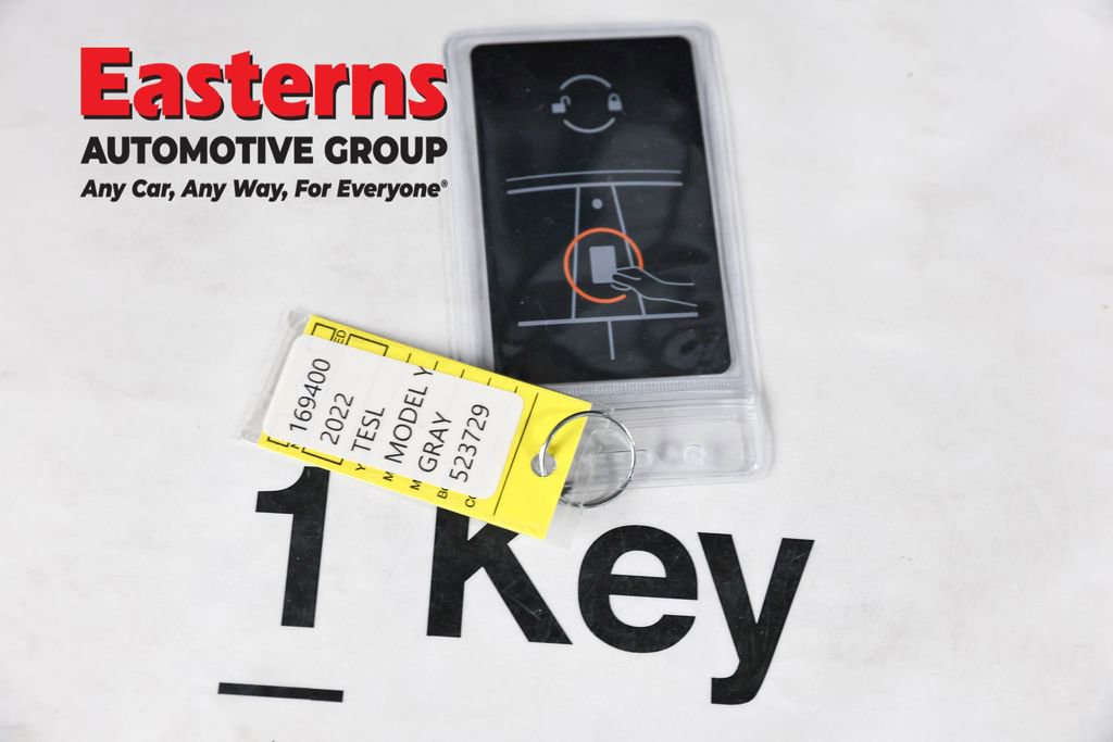 Used 2022 Tesla Model Y Performance image 19