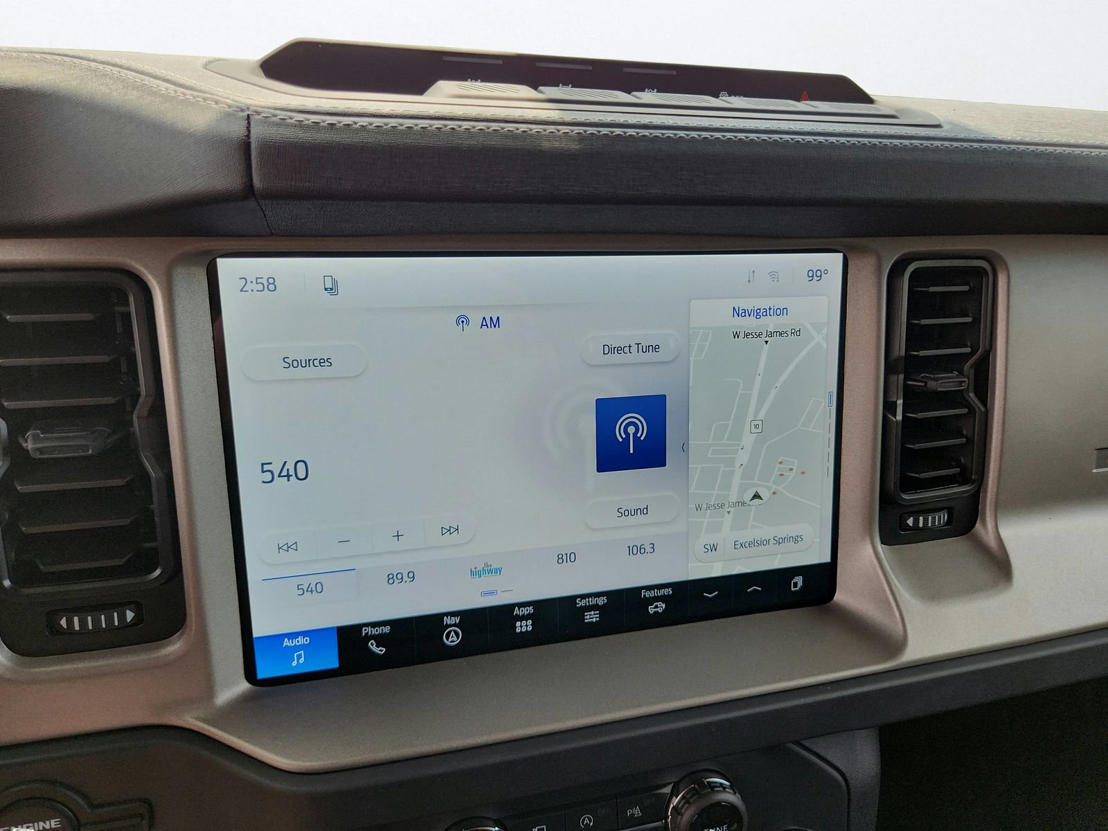 New 2026 Ford Bronco Outer Banks w/ Sasquatch Package AWD/4WD image 18