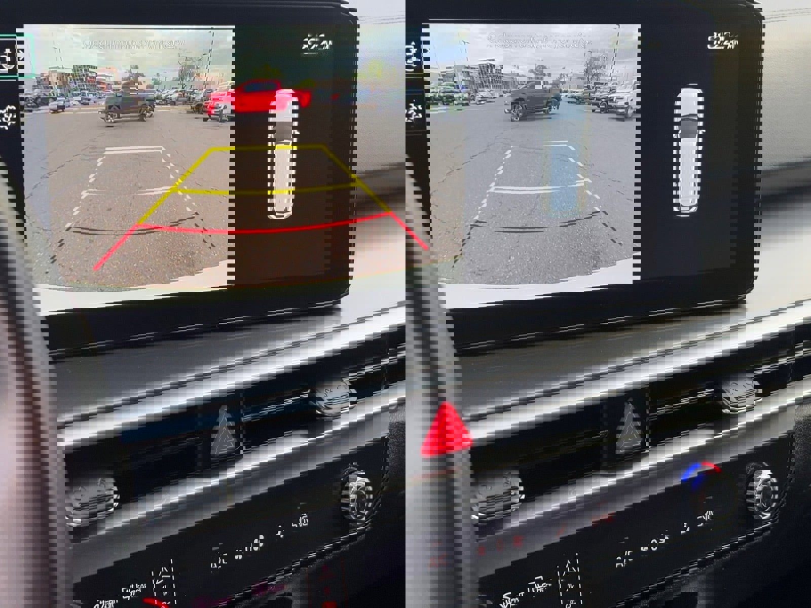 Used 2024 Kia Sorento S image 23