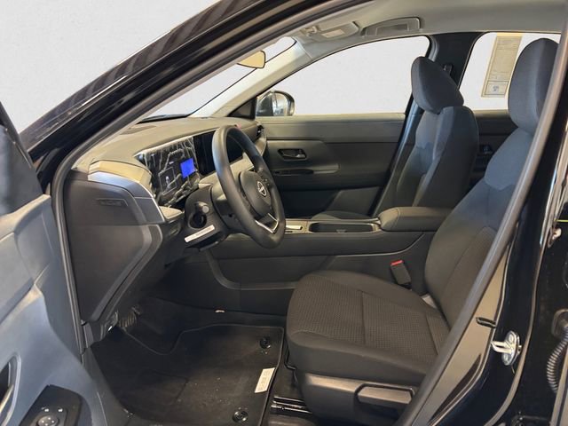 New 2026 Nissan Kicks S image 9