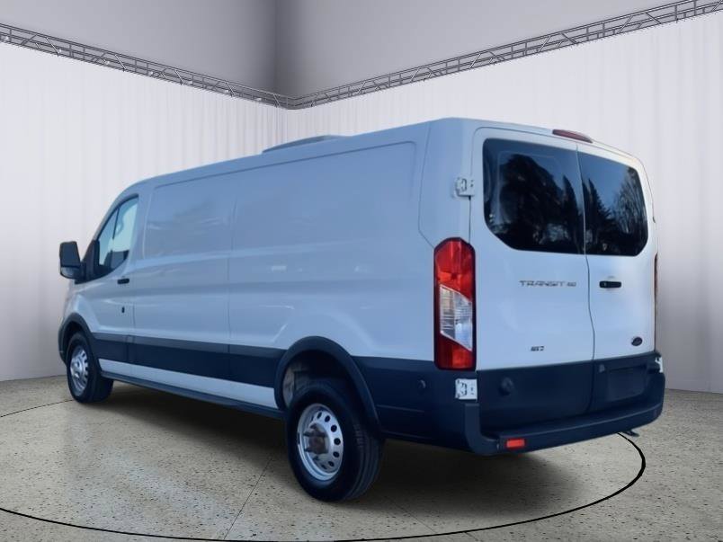 Used 2020 Ford Transit 150 Low Roof AWD image 6