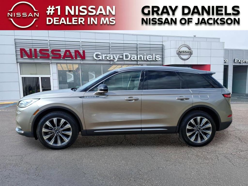 Used 2020 Lincoln Corsair Reserve w/ Equipment Group 201A image 4