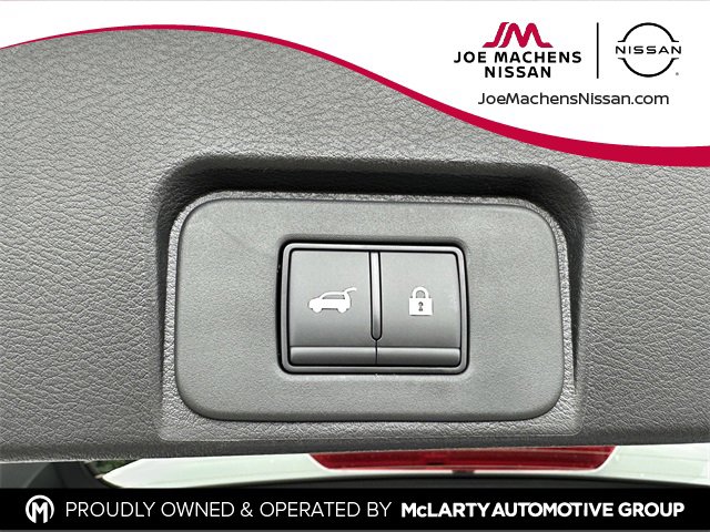 New 2026 Nissan Rogue SV image 32