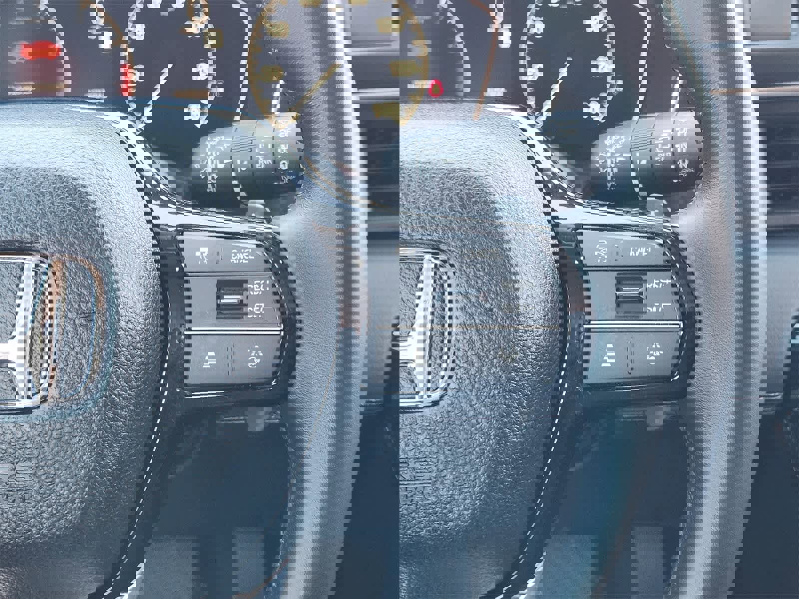 Used 2024 Honda Pilot Touring image 29