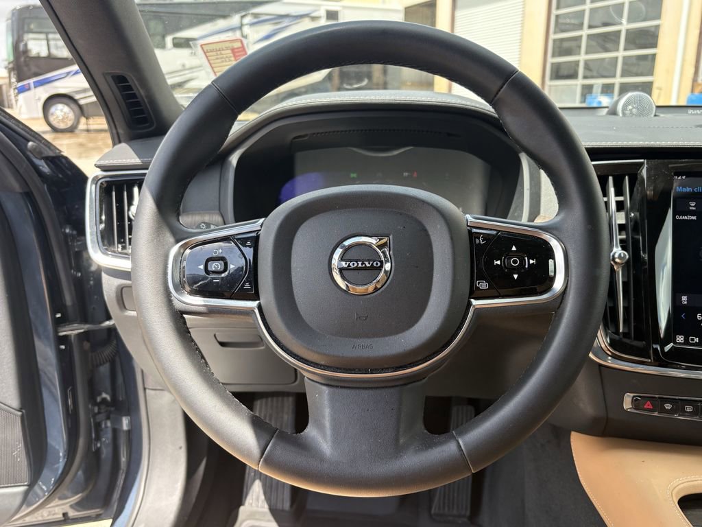 Used 2023 Volvo S90 B6 Ultimate w/ Lounge Package AWD/4WD image 15