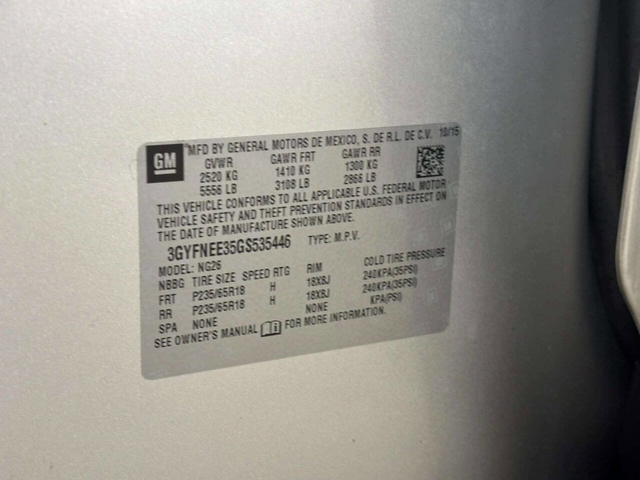 Used 2016 Cadillac SRX Luxury w/ Driver Awareness Package image 38