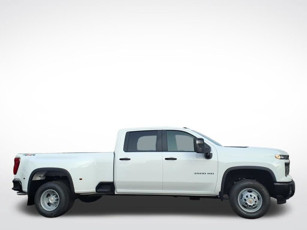 New 2026 Chevrolet Silverado 3500 W/T AWD/4WD image 2