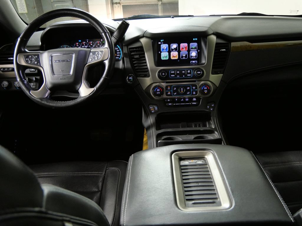 Used 2017 GMC Yukon Denali w/ Open Road Package AWD/4WD image 24