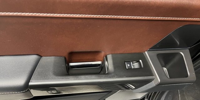 Used 2023 Ford F150 Lariat w/ Equipment Group 502A High image 41