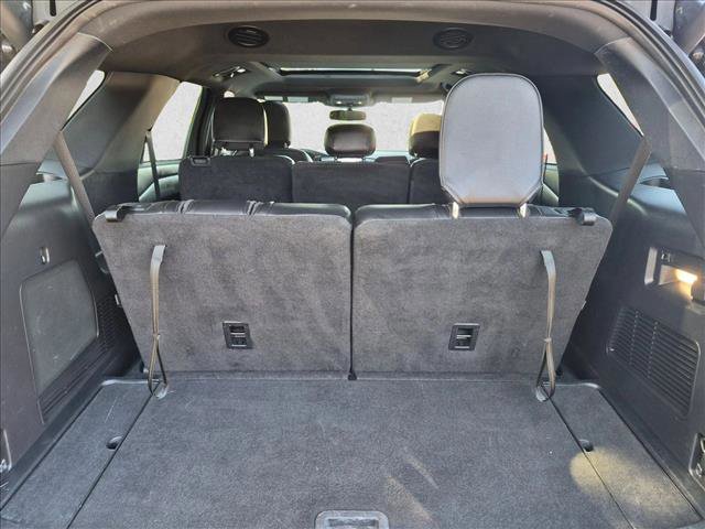 Used 2022 Ford Explorer ST-Line w/ Class IV Trailer Tow Package AWD/4WD image 6