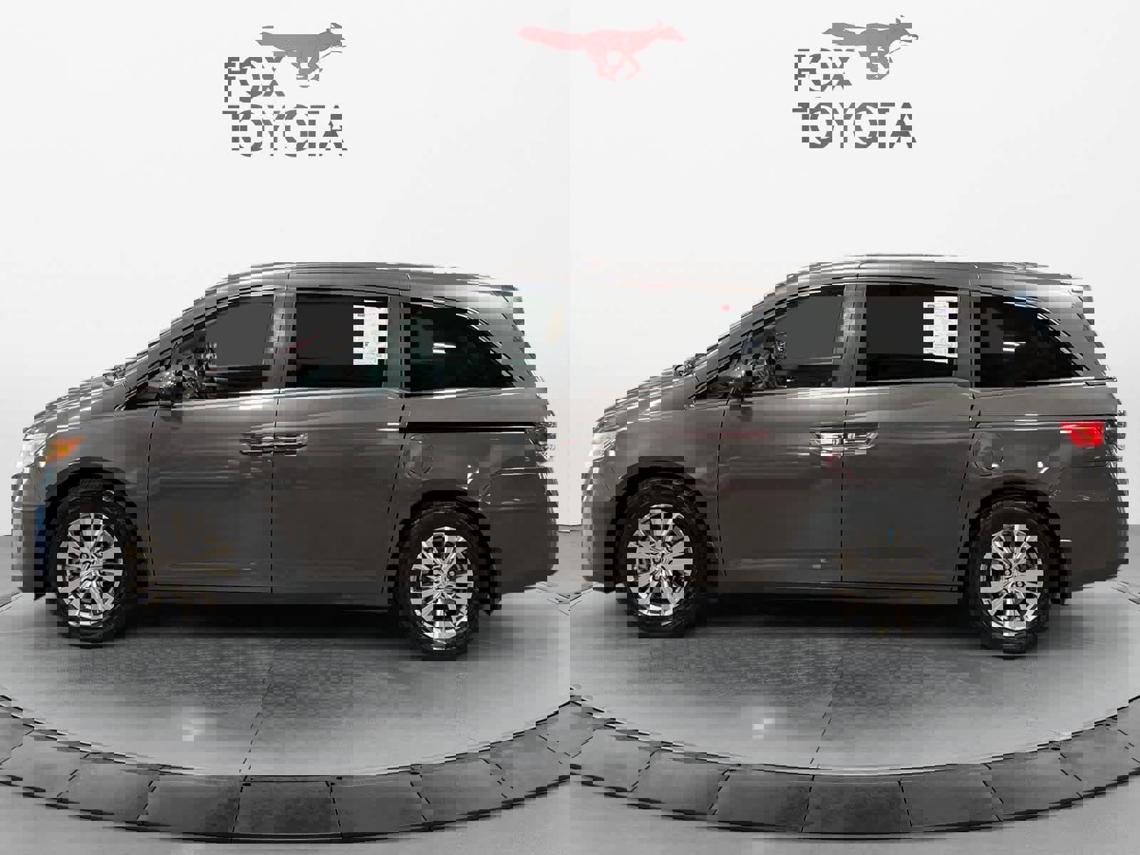 Used 2016 Honda Odyssey SE image 3