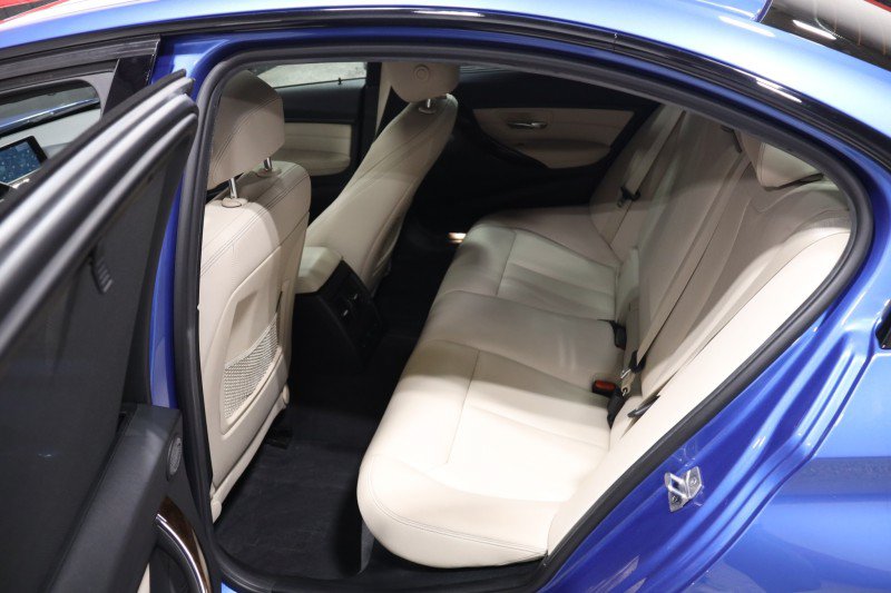 Used 2015 BMW 328i xDrive Sedan AWD/4WD image 40