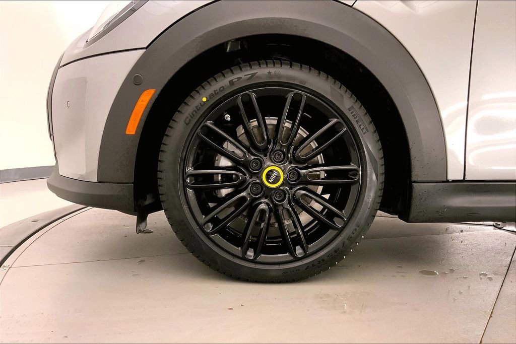Certified 2023 MINI Cooper SE FWD image 8