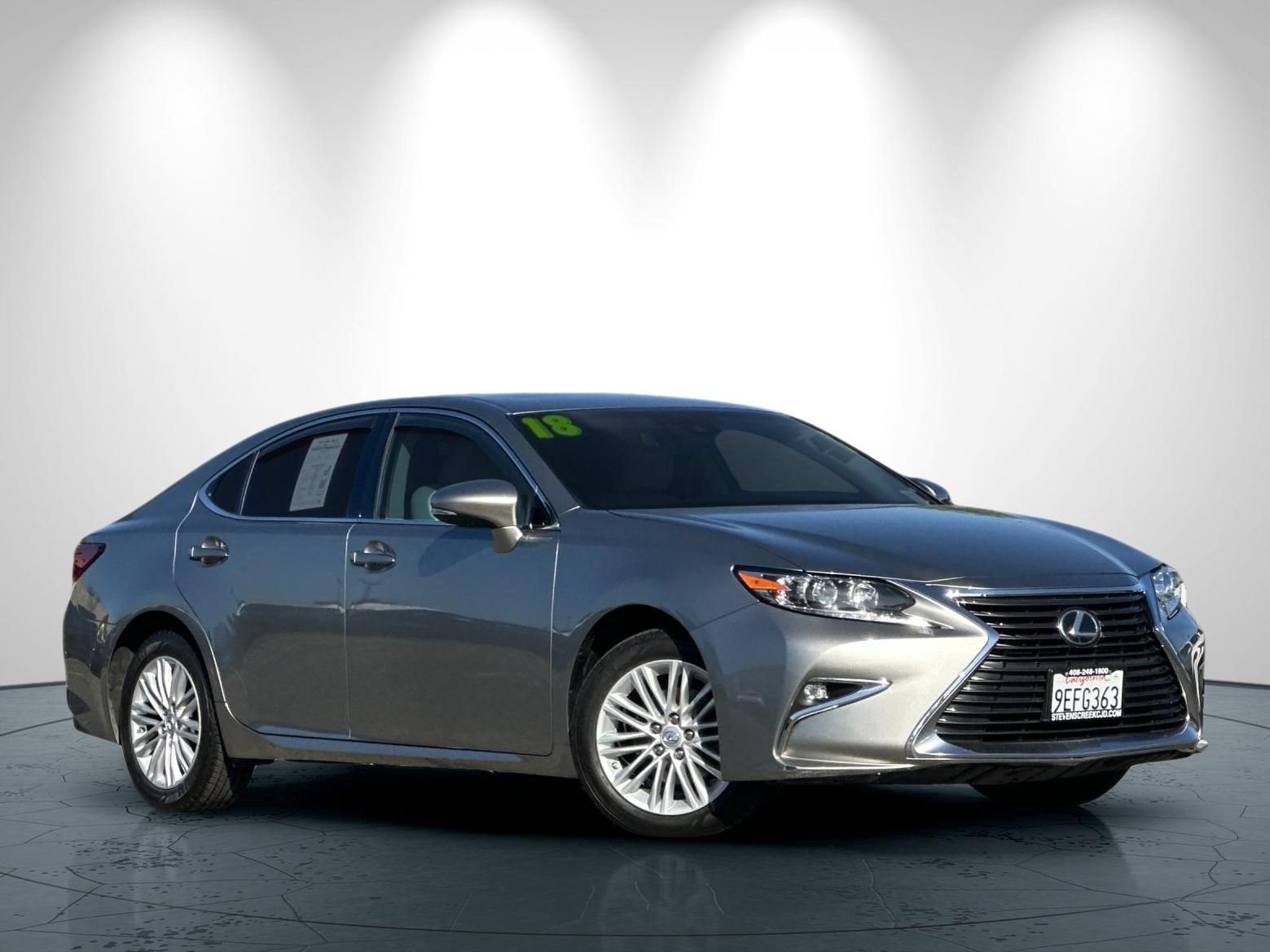 Used 2018 Lexus ES 350 FWD image 2