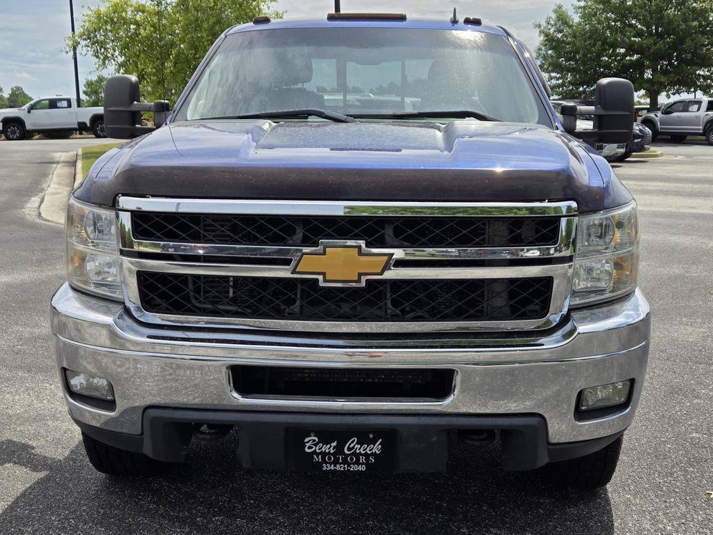 Used 2014 Chevrolet Silverado 2500 LTZ w/ LTZ Plus Package AWD/4WD image 2