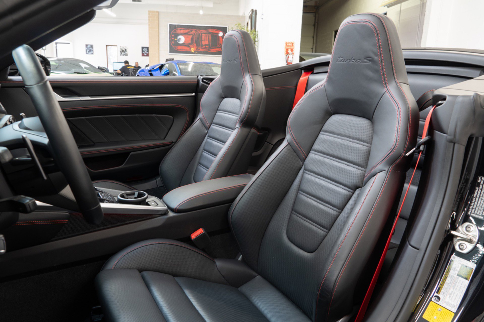 Used 2021 Porsche 911 Turbo S image 15