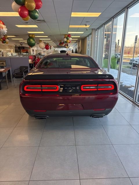 Certified 2022 Dodge Challenger R/T Scat Pack image 6