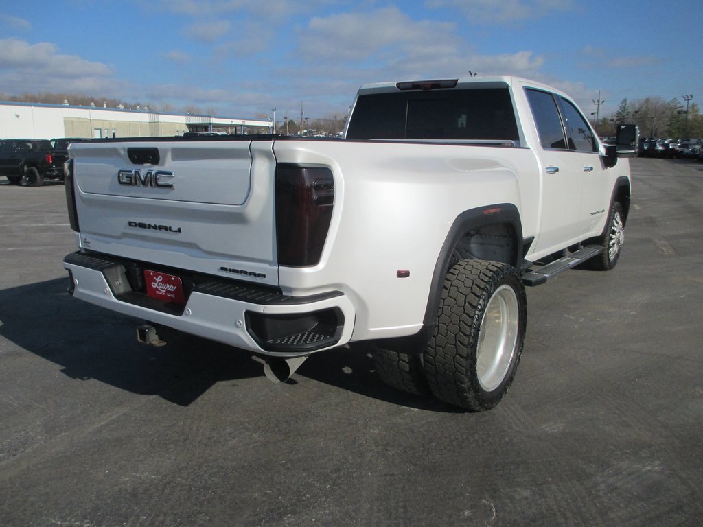 Used 2024 GMC Sierra 3500 Denali w/ Denali Reserve Package image 4