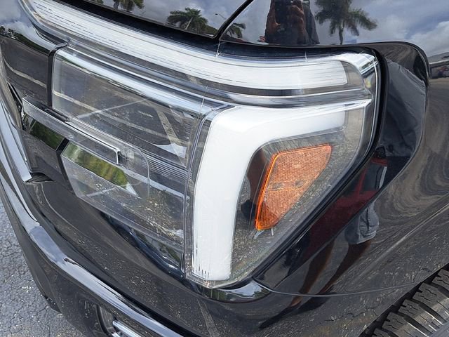 Used 2024 Ford F150 Platinum w/ FX4 Off-Road Package AWD/4WD image 7