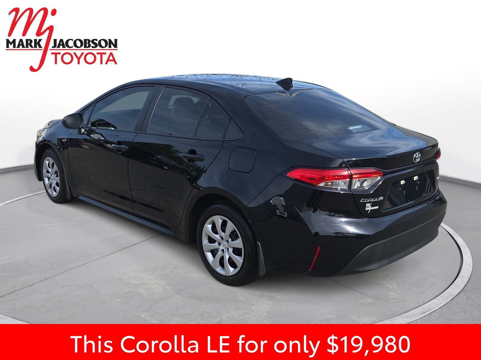 Used 2024 Toyota Corolla LE image 13