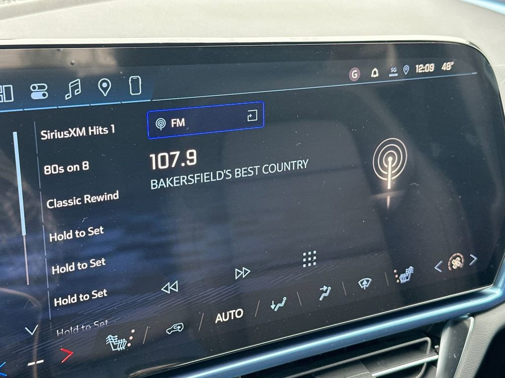 Used 2026 Chevrolet Equinox EV LT image 17