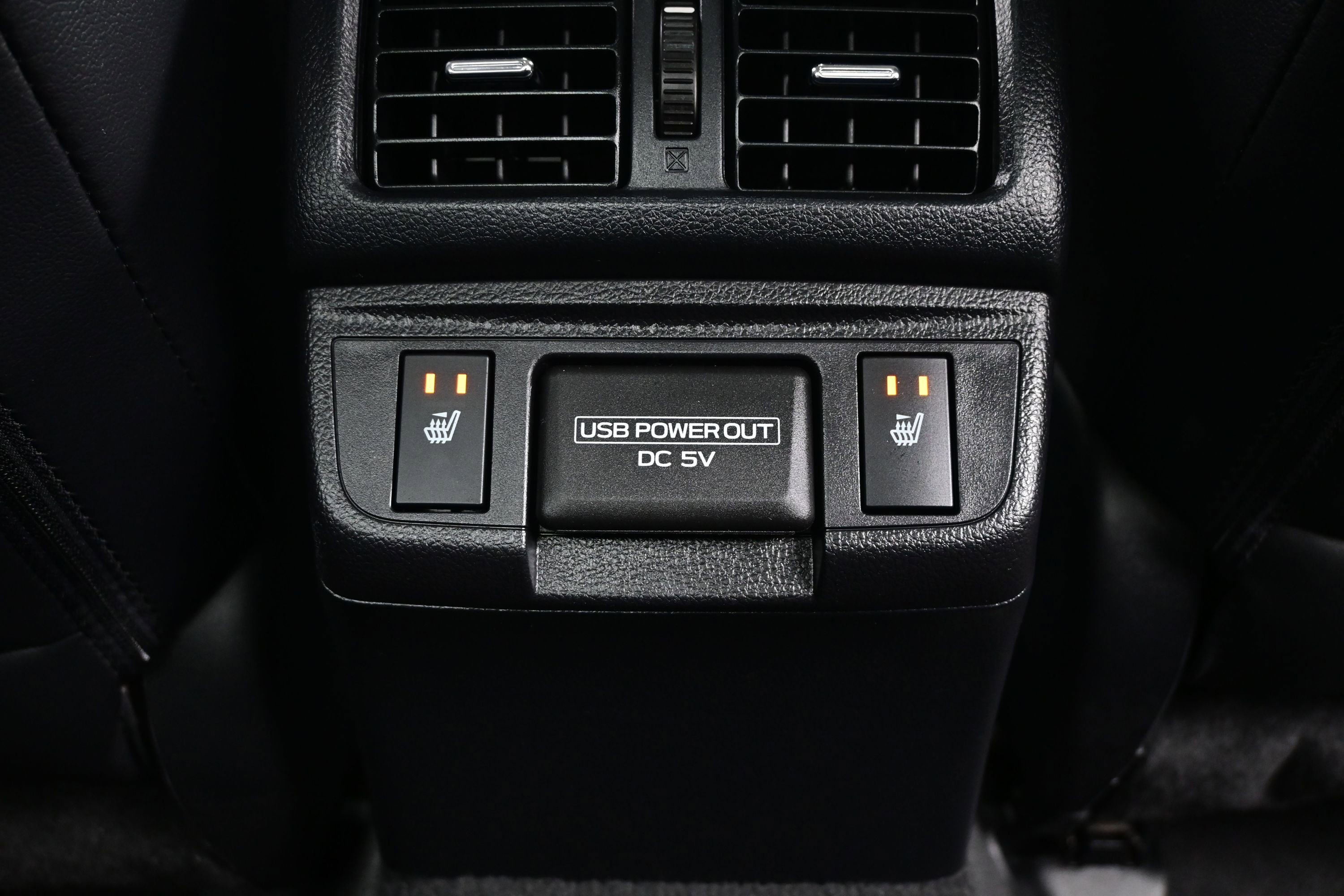 Used 2018 Subaru Legacy 2.5i Limited AWD/4WD image 16